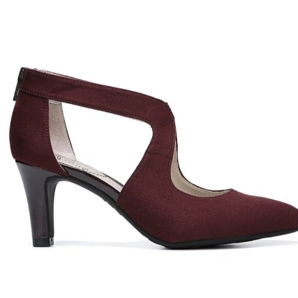 LIFESTRIDE Giovanna 2 Pumps - Picture 7 of 10